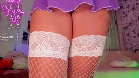 Snapshot of arabellaswan chatting on 05-15-26, 11:34 online show from 05-15-26, 11:34
