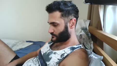 Snapshot of arabhairy90 chatting on 12-04-24, 09:40 hairycub online show from 12-04-24, 09:40