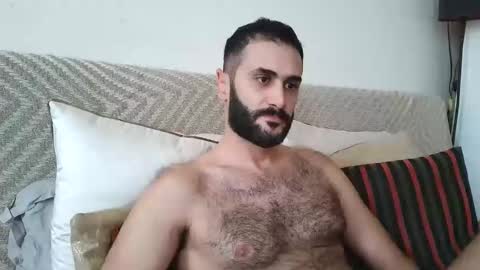 Snapshot of arabhairy90 chatting on 01-30-25, 09:47 hairycub online show from 01-30-25, 09:47