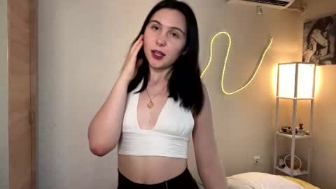 Snapshot of arabunyan chatting on 07-05-26, 04:47 Emi online show from 07-05-26, 04:47