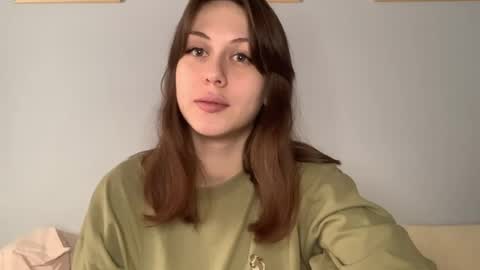 Snapshot of arabunyan chatting on 07-17-26, 07:26 Emi online show from 07-17-26, 07:26