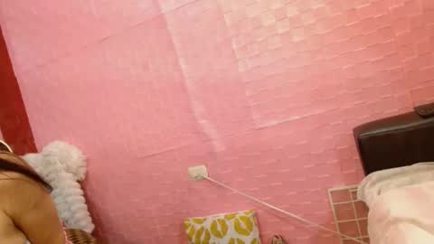 Snapshot of aranza_sexy chatting on 03-11-25, 10:07 Aranza online show from 03-11-25, 10:07