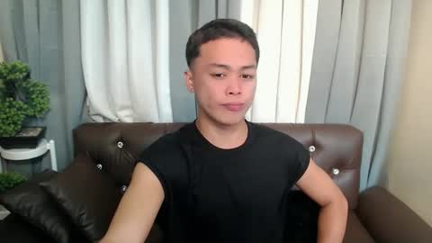 Snapshot of archie_moreno chatting on 05-22-26, 12:07 ARCHIE online show from 05-22-26, 12:07