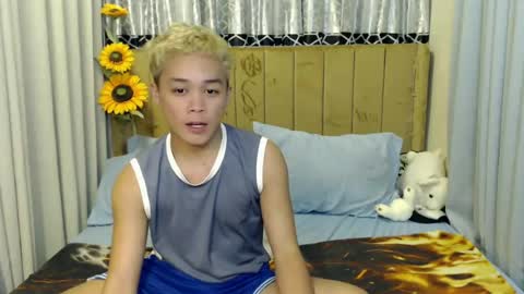 Snapshot of archie_moreno chatting on 06-22-26, 06:38 ARCHIE online show from 06-22-26, 06:38