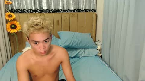 Snapshot of archie_moreno chatting on 06-29-26, 06:41 ARCHIE online show from 06-29-26, 06:41