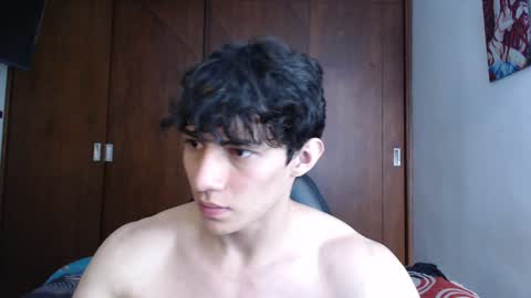 Snapshot of ares_aestheticgod chatting on 12-18-24, 03:55 Ares D online show from 12-18-24, 03:55