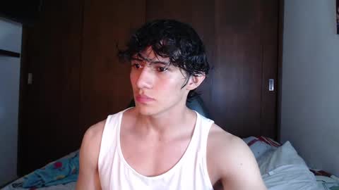 Snapshot of ares_aestheticgod chatting on 02-25-25, 02:58 Ares D online show from 02-25-25, 02:58