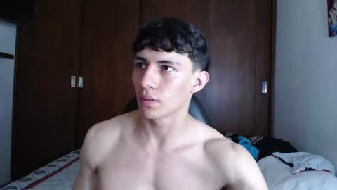 Snapshot of ares_aestheticgod chatting on 02-28-25, 01:26 Ares D online show from 02-28-25, 01:26