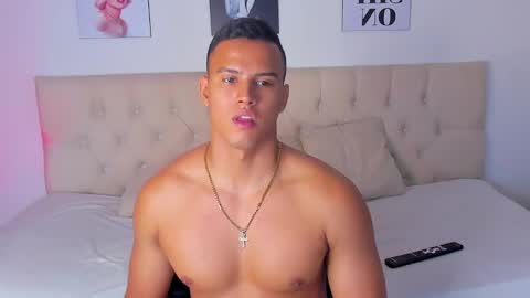 Snapshot of areslevi chatting on 09-13-25, 09:47 ares levi online show from 09-13-25, 09:47