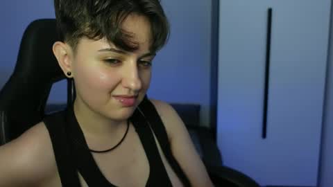 AresNoir online show from 06-19-26, 09:18