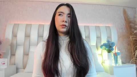 ari_lynn_ online show from 12-20-25, 03:46