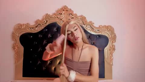 Ari  online show from 12-03-25, 05:59