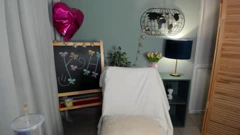 Snapshot of aria69stars chatting on 11-03-25, 10:05 aria69stars online show from 11-03-25, 10:05