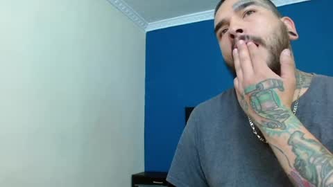 Snapshot of aria_and_nick chatting on 06-06-26, 04:44 ARIA AND. NICK online show from 06-06-26, 04:44