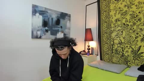 aria y orien  online show from 01-07-26, 11:01