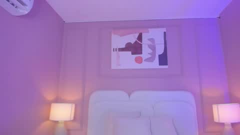 Aria  online show from 12-16-25, 02:38