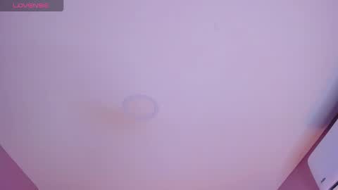 Aria  online show from 01-13-26, 02:39