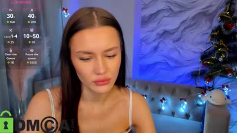 aria_mila online show from 12-22-25, 11:29