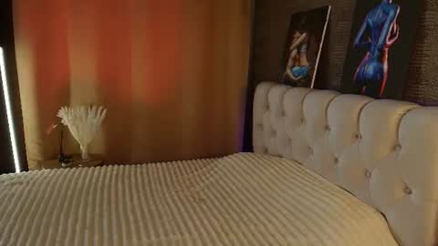 Snapshot of aria_mila chatting on 07-04-26, 09:37 aria_mila online show from 07-04-26, 09:37