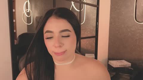 Snapshot of aria_moont chatting on 09-26-25, 12:14 I OOT online show from 09-26-25, 12:14