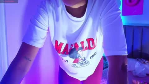 Aria online show from 04-08-26, 02:28