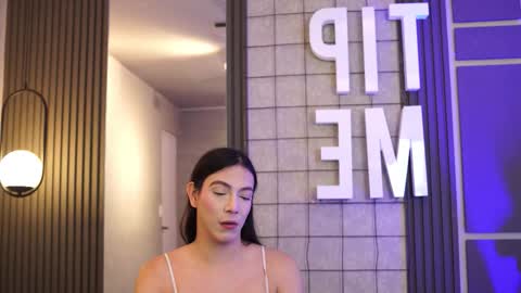 Ariaa online show from 03-16-26, 06:34