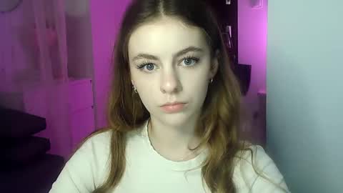 AriaCreazy online show from 12-16-24, 06:49