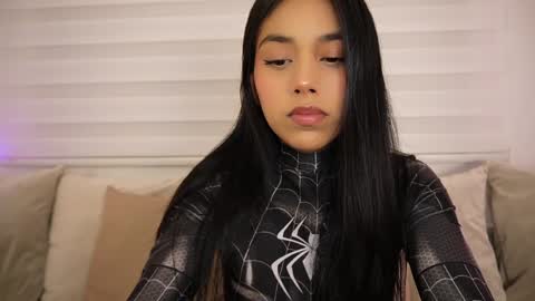 Snapshot of ariadna5 chatting on 12-23-24, 12:03 ARIADNA online show from 12-23-24, 12:03