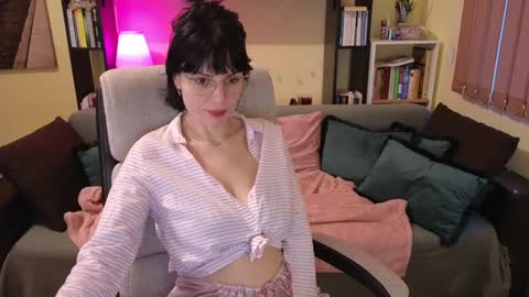 Snapshot of ariadna89 chatting on 01-03-25, 02:40 Adriana online show from 01-03-25, 02:40