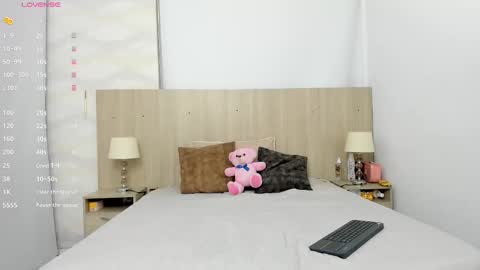 Ariadna online show from 12-02-25, 03:23