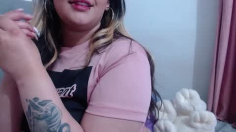 Snapshot of ariadna_martin chatting on 02-02-25, 05:10 Ari online show from 02-02-25, 05:10