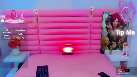 Snapshot of ariadna_princes chatting on 10-30-25, 06:52 ARIADNA online show from 10-30-25, 06:52