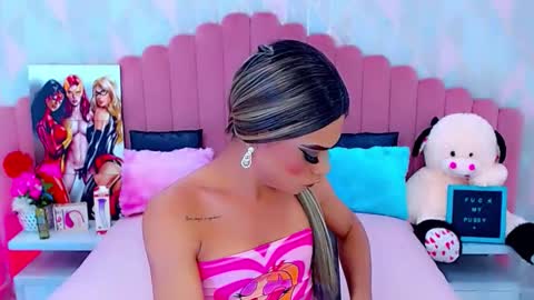 Snapshot of ariadna_princes chatting on 11-28-25, 06:16 ARIADNA online show from 11-28-25, 06:16