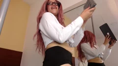 Ariadna online show from 12-14-25, 04:51