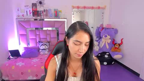 ariadnacappelletty online show from 04-11-26, 04:44