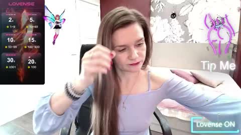 AriaGray online show from 10-05-25, 10:46