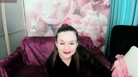 Snapshot of ariagrays chatting on 06-28-26, 05:02 AriaGray online show from 06-28-26, 05:02