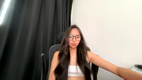 Aria Mariz online show from 07-18-26, 06:50