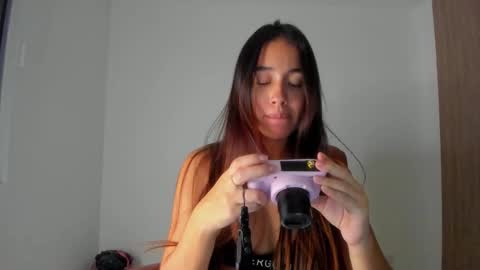 Snapshot of ariamontgomeryyy chatting on 10-06-25, 06:22 Aria Montgomery online show from 10-06-25, 06:22