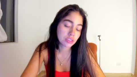 Snapshot of ariamontgomeryyy chatting on 06-09-26, 02:23 Aria Montgomery online show from 06-09-26, 02:23