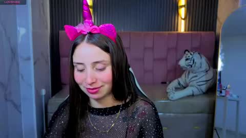 ariana18_b online show from 04-14-26, 12:55