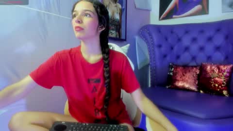 Snapshot of ariana__sweet_ chatting on 11-29-25, 11:35 Ariana online show from 11-29-25, 11:35