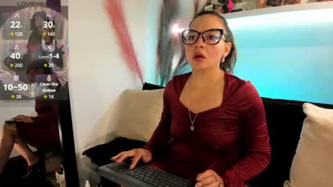 Snapshot of ariana_blonde_ chatting on 07-28-26, 12:23 Ariana blonde online show from 07-28-26, 12:23