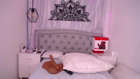 ARIANA online show from 02-23-25, 06:34