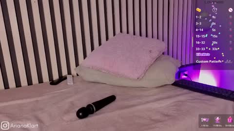 Ariana online show from 04-01-26, 01:41