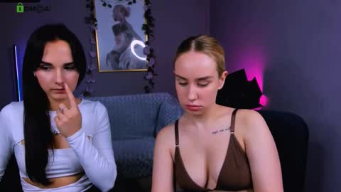 Snapshot of ariana_ross7 chatting on 10-08-25, 07:44 ariana_ross7 online show from 10-08-25, 07:44