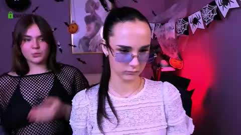 Snapshot of ariana_ross7 chatting on 10-23-25, 07:56 ariana_ross7 online show from 10-23-25, 07:56