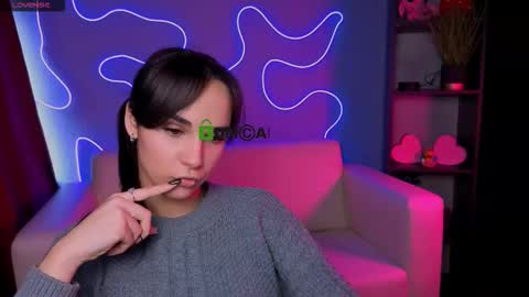 Snapshot of ariana_ross7 chatting on 11-24-25, 10:26 ariana_ross7 online show from 11-24-25, 10:26