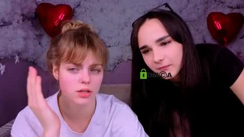 Snapshot of ariana_ross7 chatting on 06-25-26, 09:36 ariana_ross7 online show from 06-25-26, 09:36