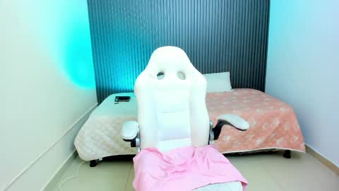 Ariana online show from 04-09-26, 11:59